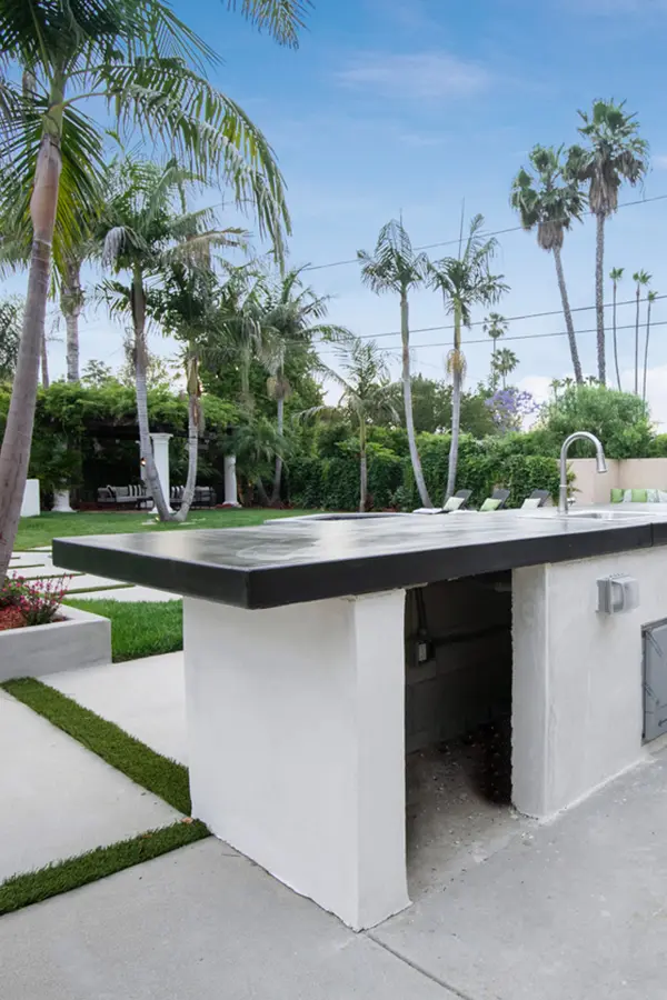 Outdoor Kitchen Countertops